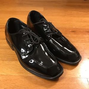 🍁Men’s After Six Dress Shoe Size 9